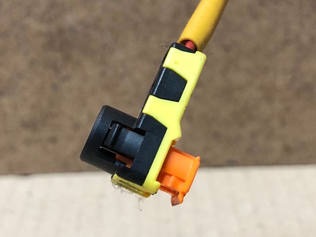 bontott KIA PICANTO Légzsák Átvezető Szalagkábel