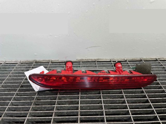 bontott KIA PICANTO Pótféklámpa