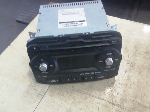 bontott KIA PICANTO Rádió / CD