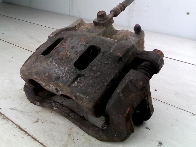 bontott KIA PREGIO Jobb első Féknyereg Munkahengerrel