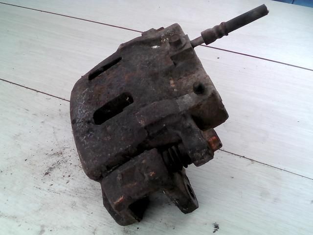 bontott KIA PREGIO Jobb első Féknyereg Munkahengerrel