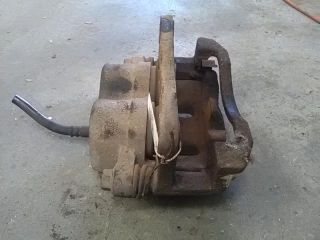 bontott KIA PREGIO Jobb első Féknyereg Munkahengerrel