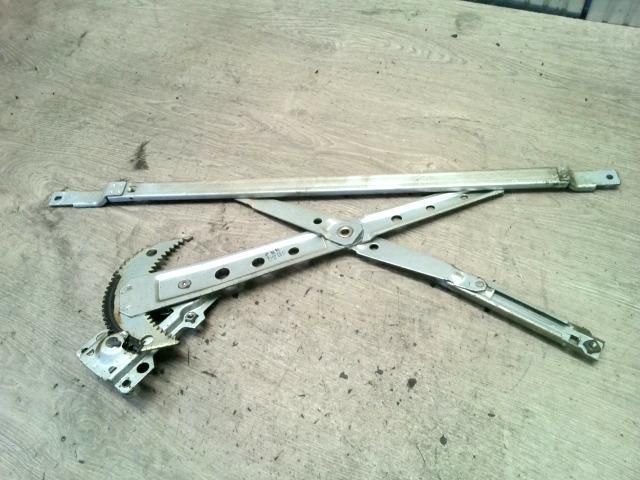 bontott KIA PREGIO Bal első Ablakemelő Szerkezet (Mechanikus)