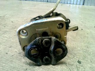 bontott KIA PREGIO Csomagtérajtó Zárszerkezet