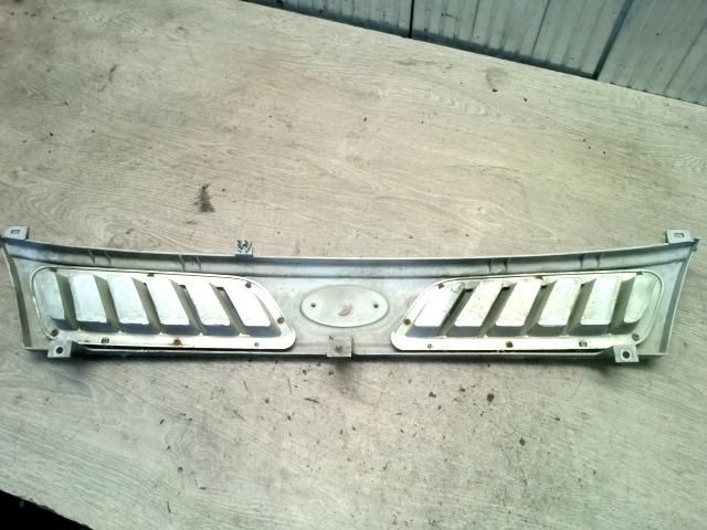 bontott KIA PREGIO Hűtőrács