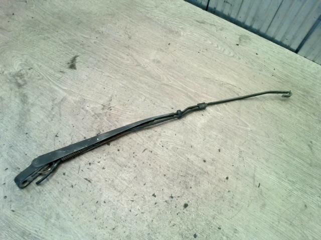 bontott KIA PREGIO Jobb első Ablaktörlő Kar