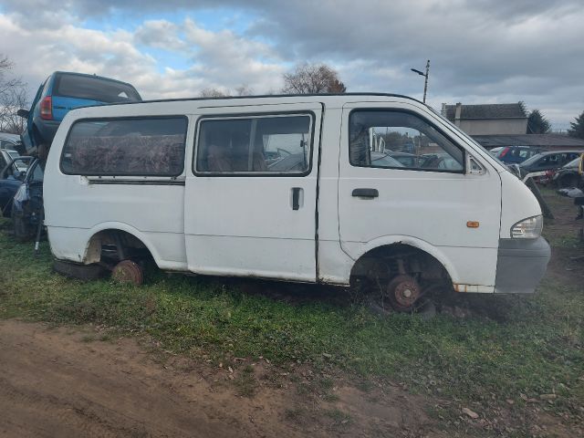 bontott KIA PREGIO Jobb Tolóajtó (Részeivel)