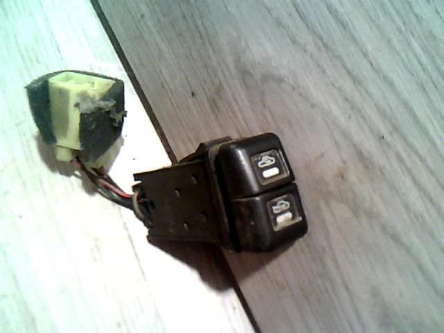 bontott KIA PREGIO Kapcsoló (Magában)