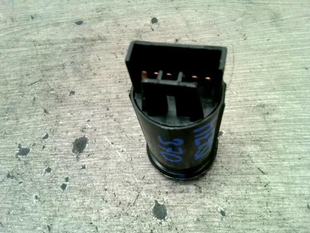 bontott KIA PREGIO Vészvillogó Kapcsoló