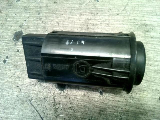 bontott KIA PREGIO Vészvillogó Kapcsoló