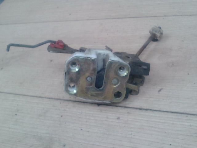 bontott KIA PRIDE Bal hátsó Ajtózár