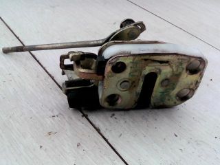 bontott KIA PRIDE Bal hátsó Ajtózár