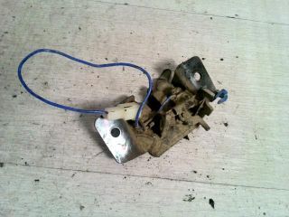 bontott KIA PRIDE Csomagtérajtó Zárszerkezet