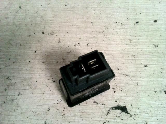 bontott KIA PRIDE Hátsó Ablakmosó Kapcsoló