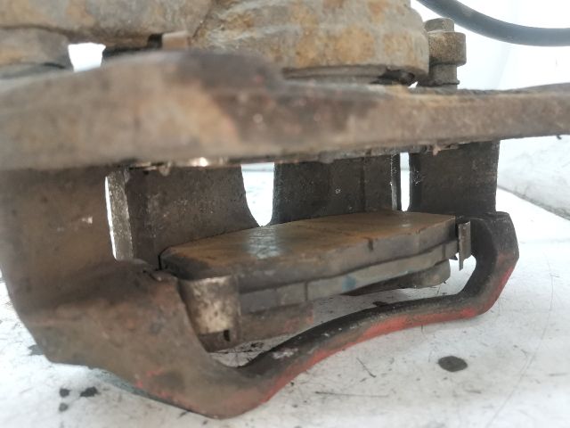 bontott KIA PRO Bal első Féknyereg Munkahengerrel