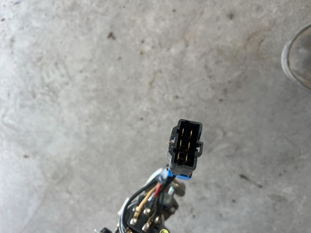 bontott KIA PRO Gyújtáskapcsoló Házzal