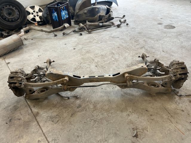 bontott KIA PRO Hátsó Bölcső