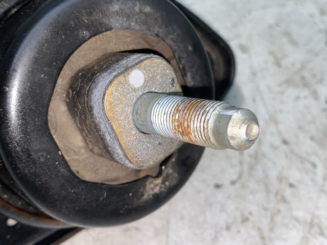 bontott KIA PRO Motor Tartó Bak (Fém)