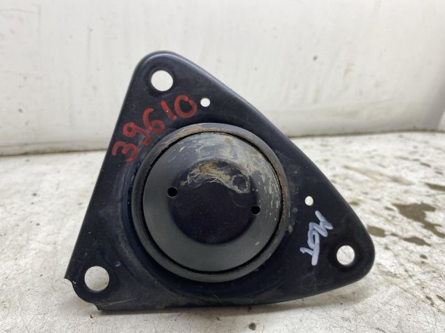 bontott KIA PRO Motor Tartó Bak (Fém)