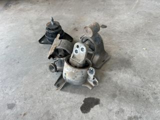 bontott KIA PRO Motor Tartó Bak (Pozíciófüggetlen)