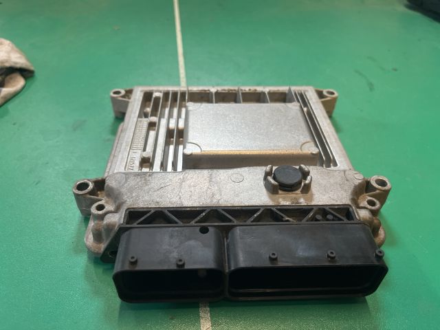 bontott KIA PRO Motorvezérlő