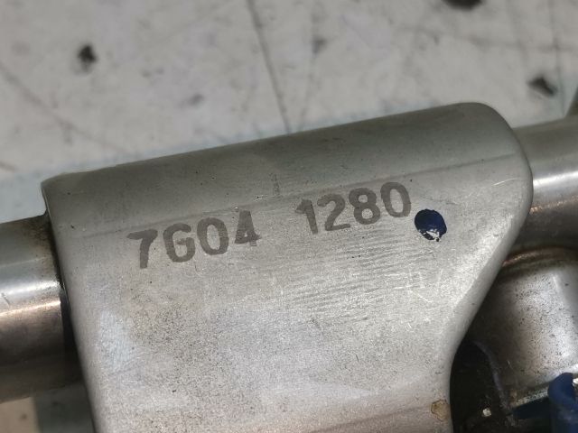 bontott KIA PRO Porlasztó Sor / Híd