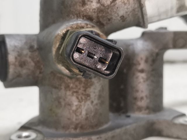 bontott KIA PRO Termosztátház Csővel