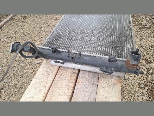 bontott KIA PRO Vízhűtő Radiátor (Klímás)