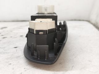 bontott KIA PRO Bal első Ablakemelő Kapcsoló