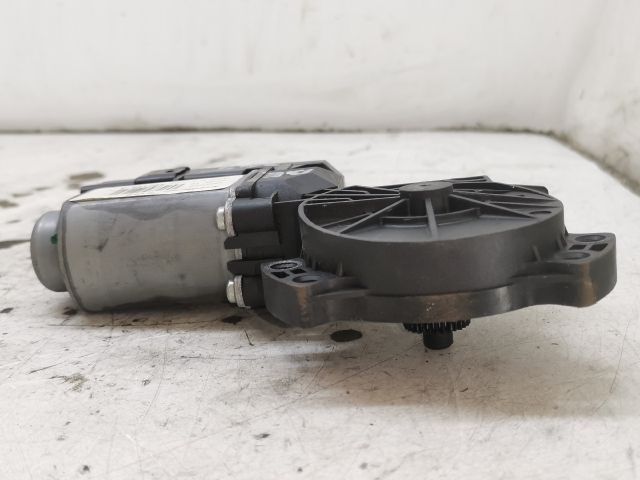 bontott KIA PRO Bal első Ablakemelő Motor