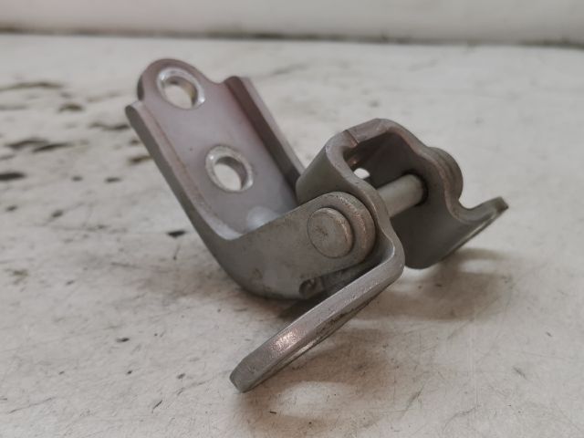 bontott KIA PRO Bal első Felső Zsanér