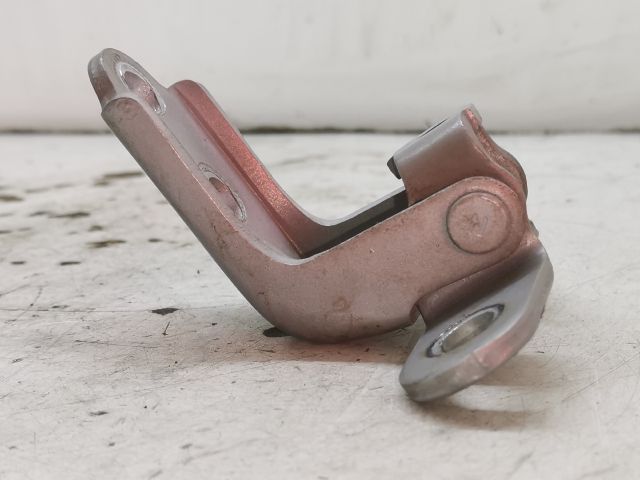 bontott KIA PRO Bal első Felső Zsanér