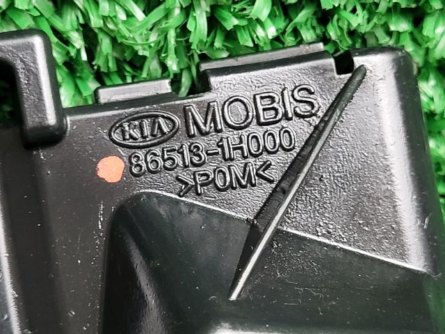 bontott KIA PRO Bal első Oldal Lökhárító Tartó (Műanyag)