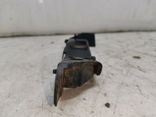 bontott KIA PRO Bal első Oldal Lökhárító Tartó (Műanyag)