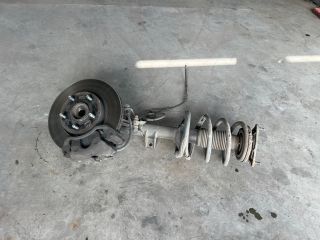 bontott KIA PRO Bal Gólyaláb Csonkállvánnyal