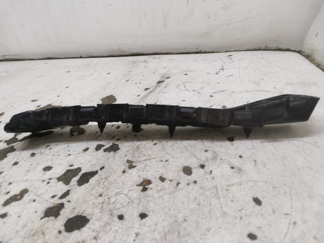 bontott KIA PRO Bal hátsó Oldal Lökhárító Tartó (Műanyag)