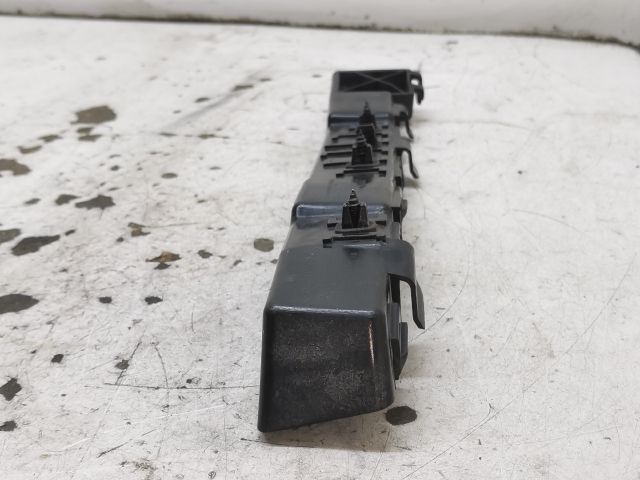 bontott KIA PRO Bal hátsó Oldal Lökhárító Tartó (Műanyag)