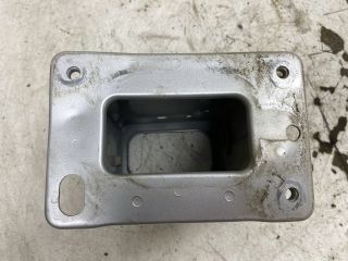 bontott KIA PRO Bal Lökhárító Tartó Nyúlványvég