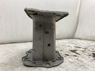 bontott KIA PRO Bal Lökhárító Tartó Nyúlványvég