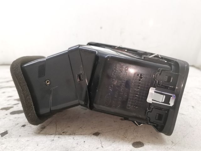 bontott KIA PRO Bal Szellőző