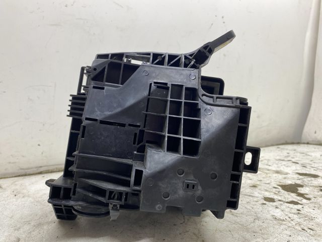 bontott KIA PRO Biztosítéktábla Doboz