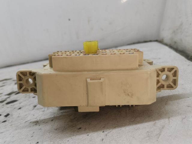 bontott KIA PRO Biztosítéktábla Utastér