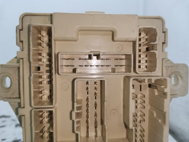 bontott KIA PRO Biztosítéktábla Utastér