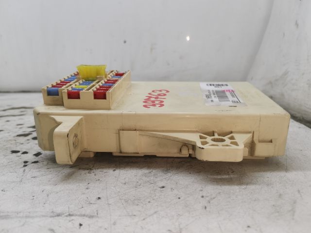 bontott KIA PRO Biztosítéktábla Utastér