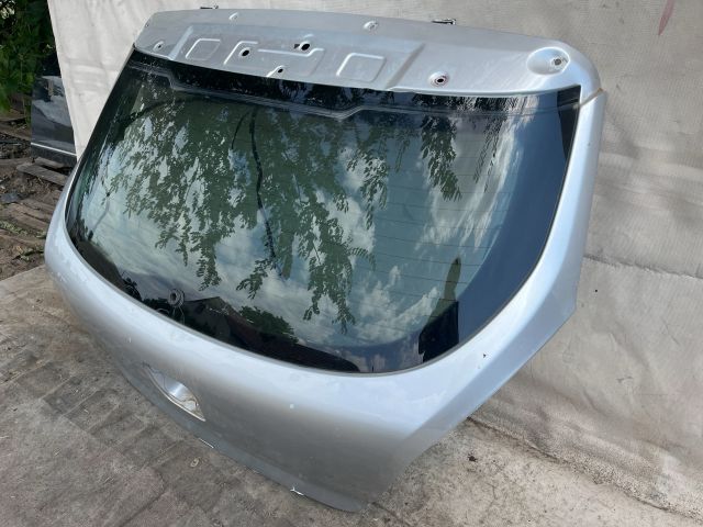 bontott KIA PRO Csomagtérajtó (Üres lemez)