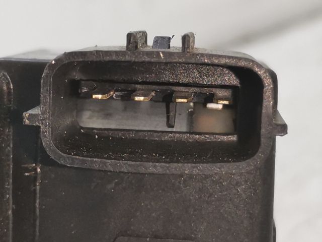 bontott KIA PRO Csomagtérajtó Zárszerkezet