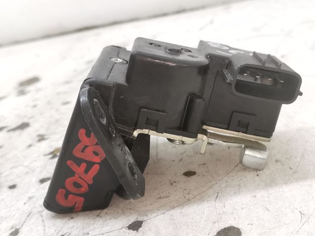 bontott KIA PRO Csomagtérajtó Zárszerkezet