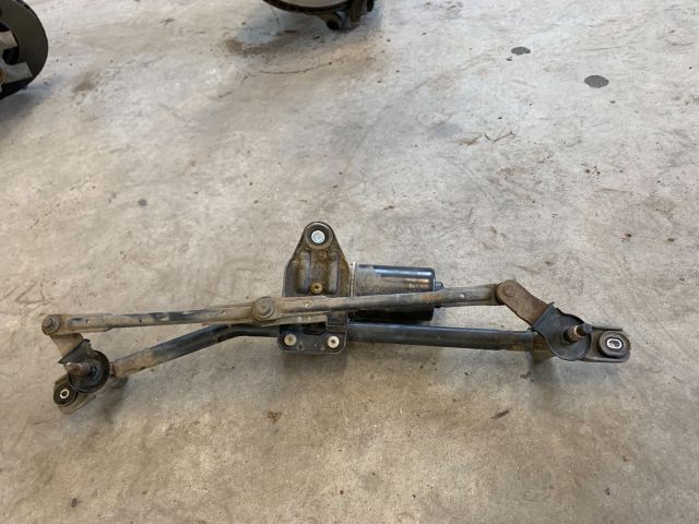 bontott KIA PRO Első Ablaktörlő Szerkezet Motorral