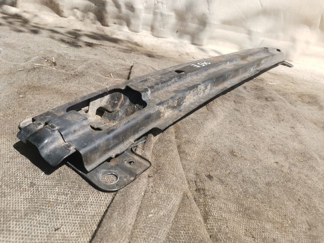 bontott KIA PRO Első Lökhárító Merevítő (Fém)