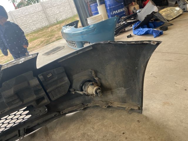 bontott KIA PRO Első Lökhárító (Részeivel)